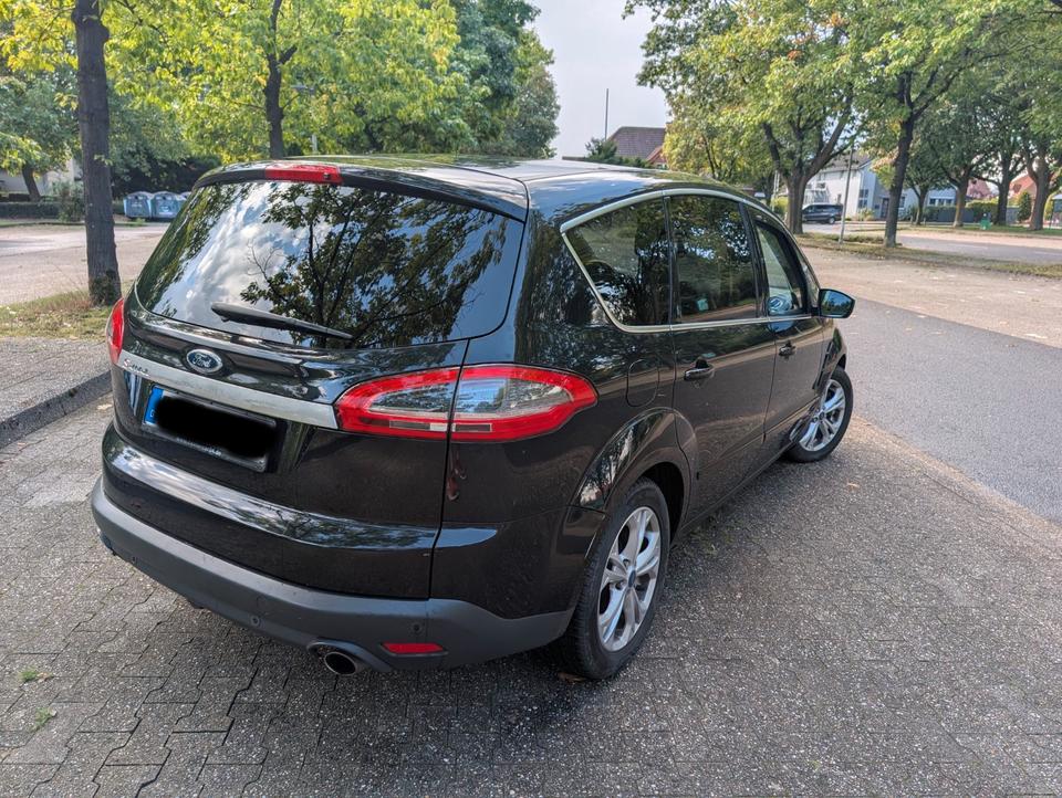 Ford S-Max 2011 — photo 5
