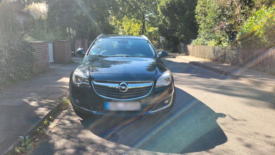 Opel Insignia 2015 — салон