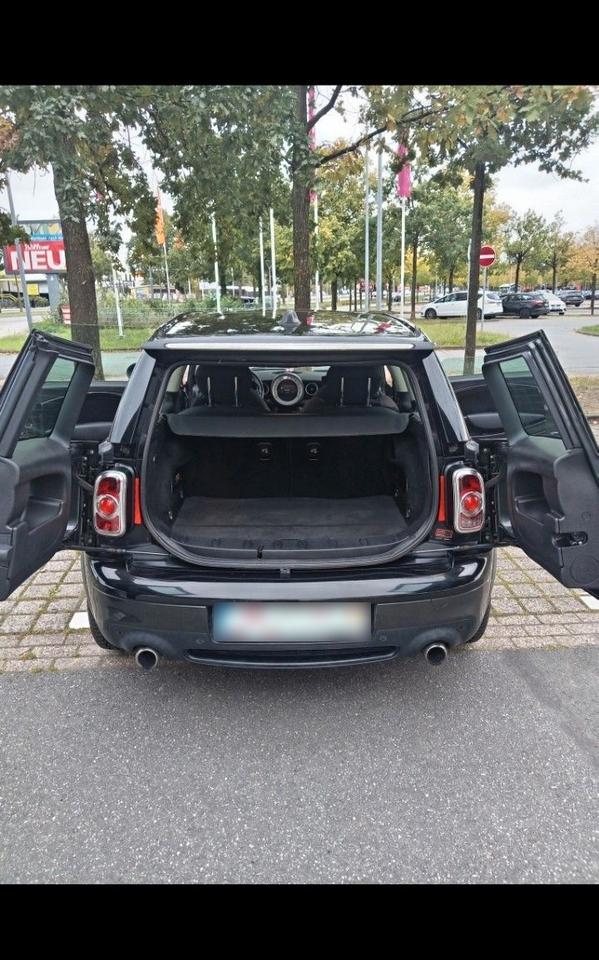 Mini Cooper S Clubman 2011 — photo 10