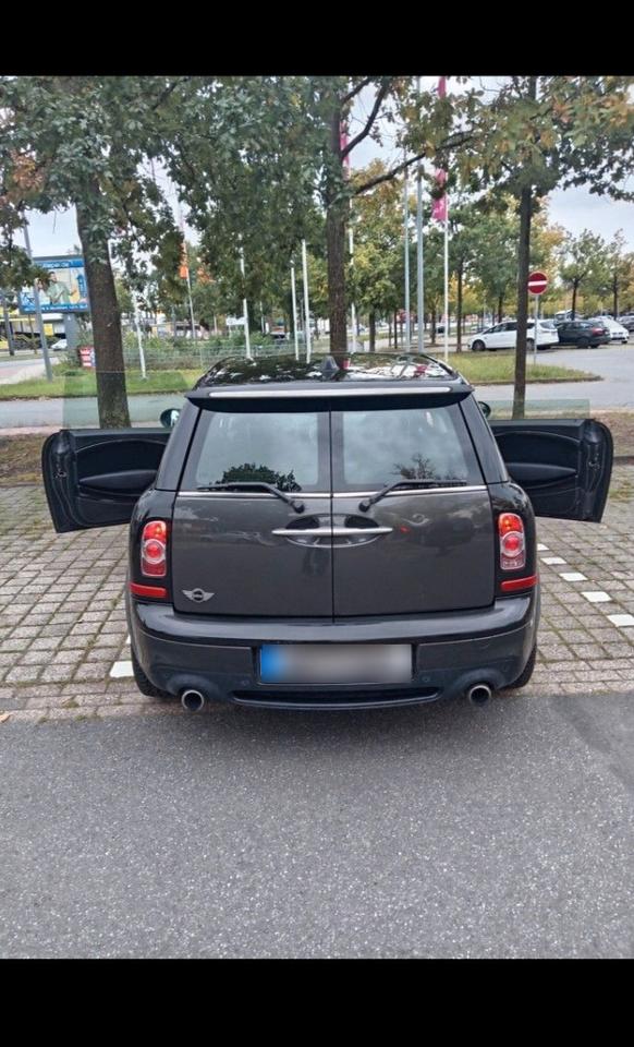 Mini Cooper S Clubman 2011 — photo 9
