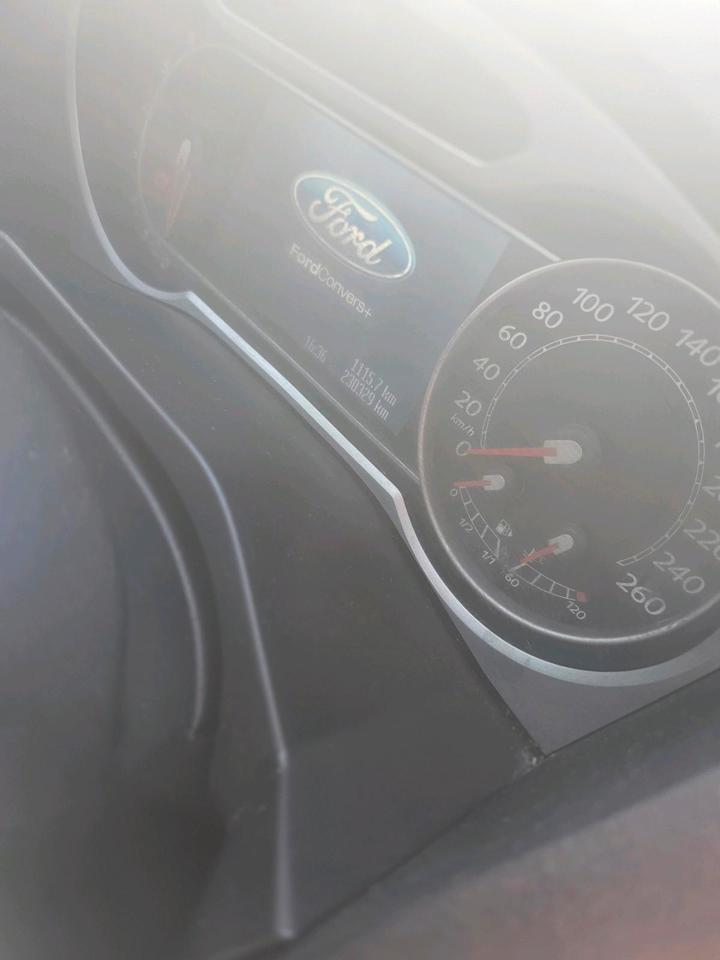 Ford S-Max 2010 — engine