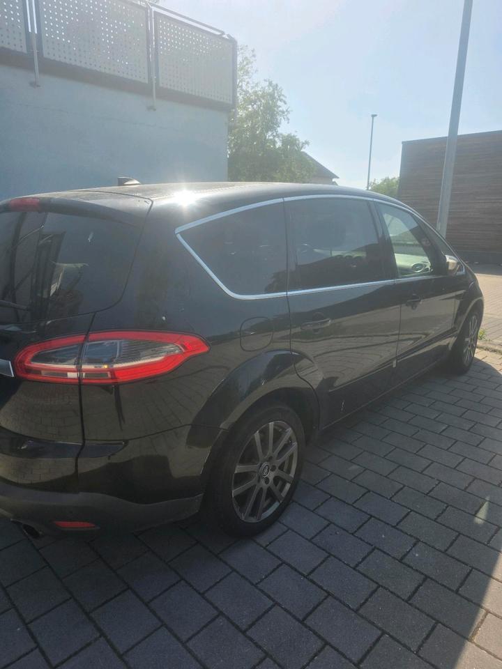 Ford S-Max 2010 — photo 5