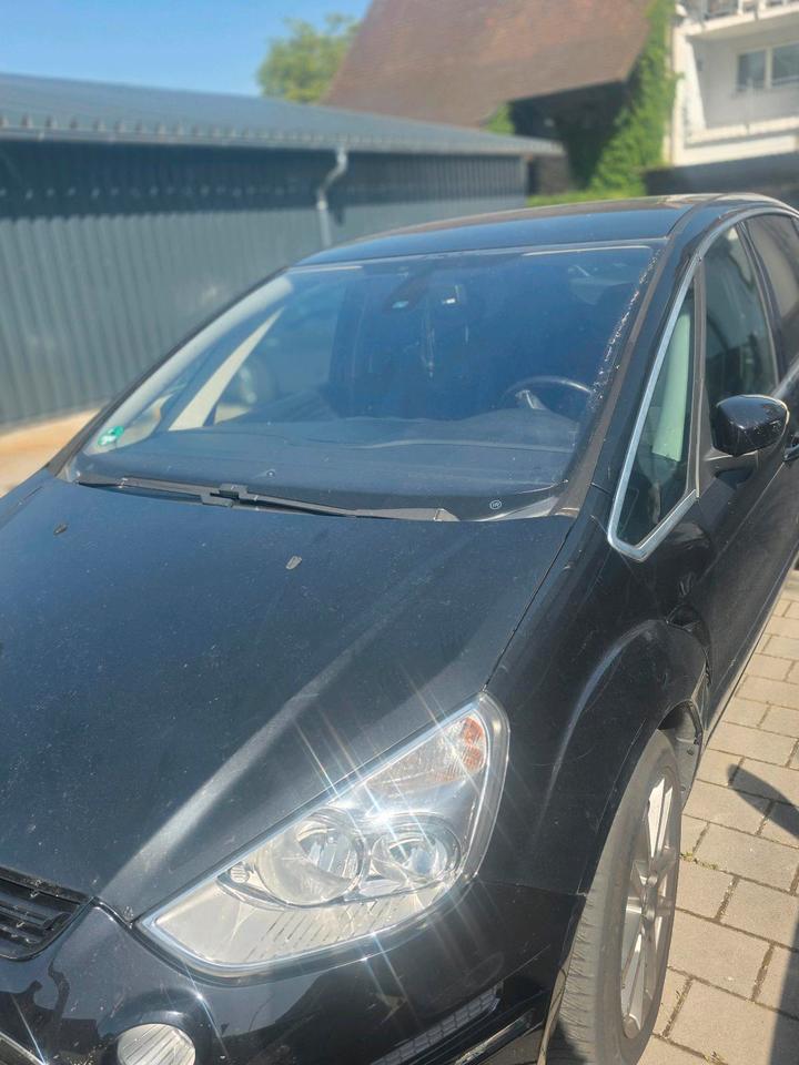 Ford S-Max 2010 — photo 8