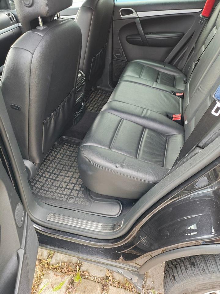 Porsche Cayenne 2008 — photo 9