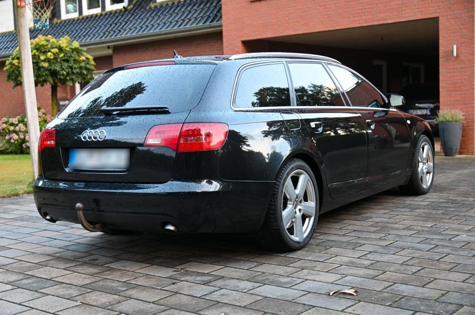Audi A6 2007 — interior