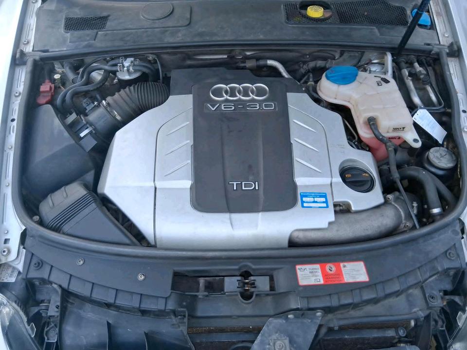 Audi A6 2010 — photo 13