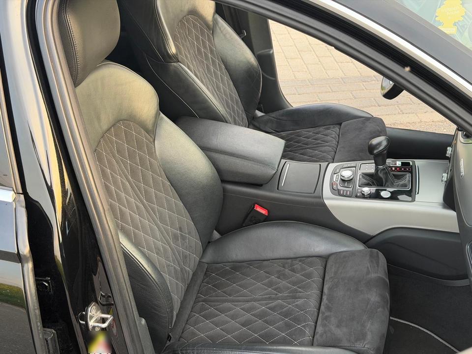Audi A6 2012 — photo 10