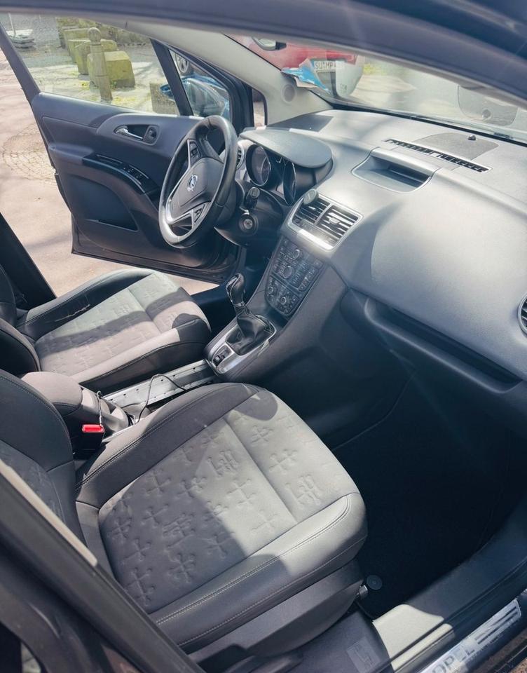 Opel Meriva 2012 — photo 5