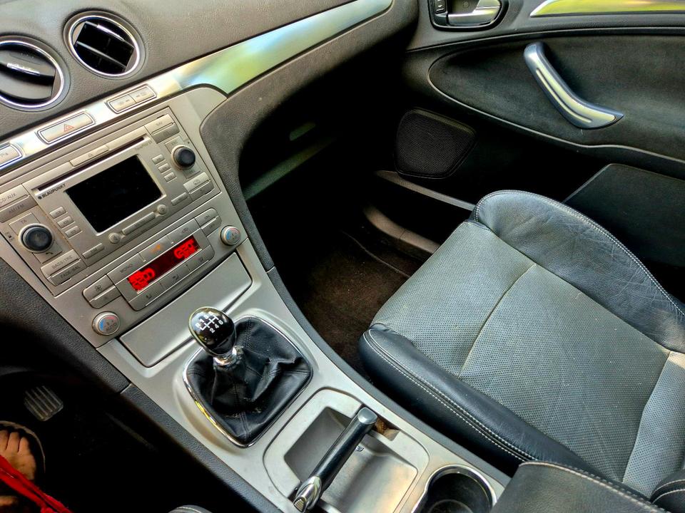 Ford S-Max 2004 — photo 12