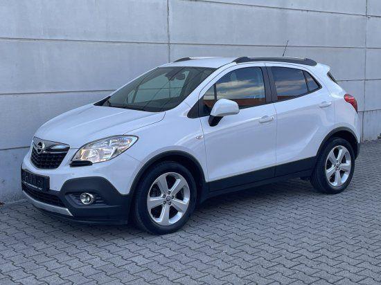 Opel Mokka 2013 — rear view