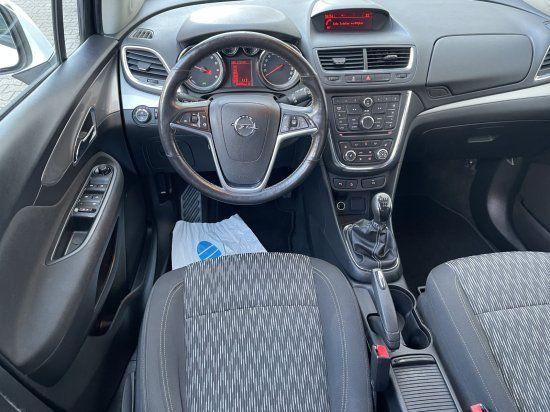 Opel Mokka 2013 — engine