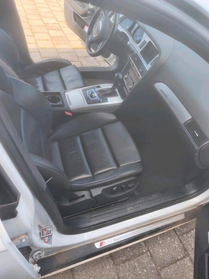 Audi A6 2011 — photo 11