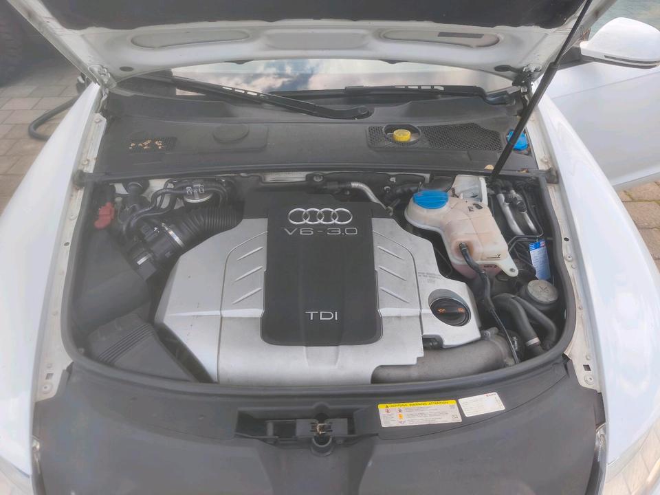 Audi A6 2011 — photo 9