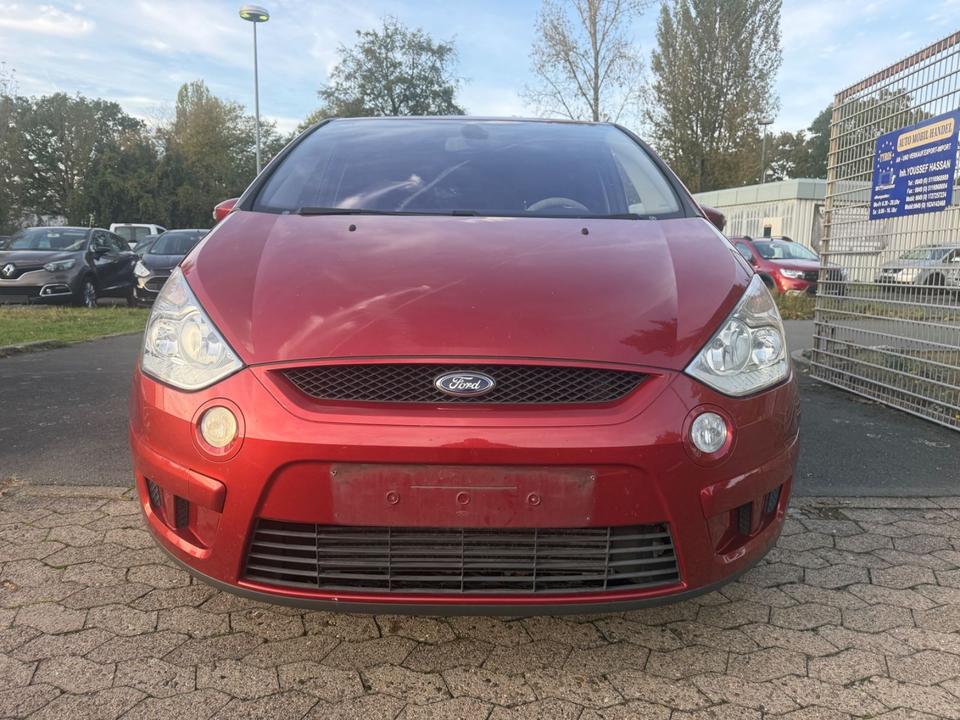 Ford S-Max 2009 — салон