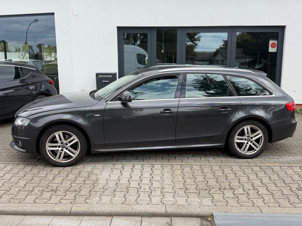 Audi A4 2009 — photo 10