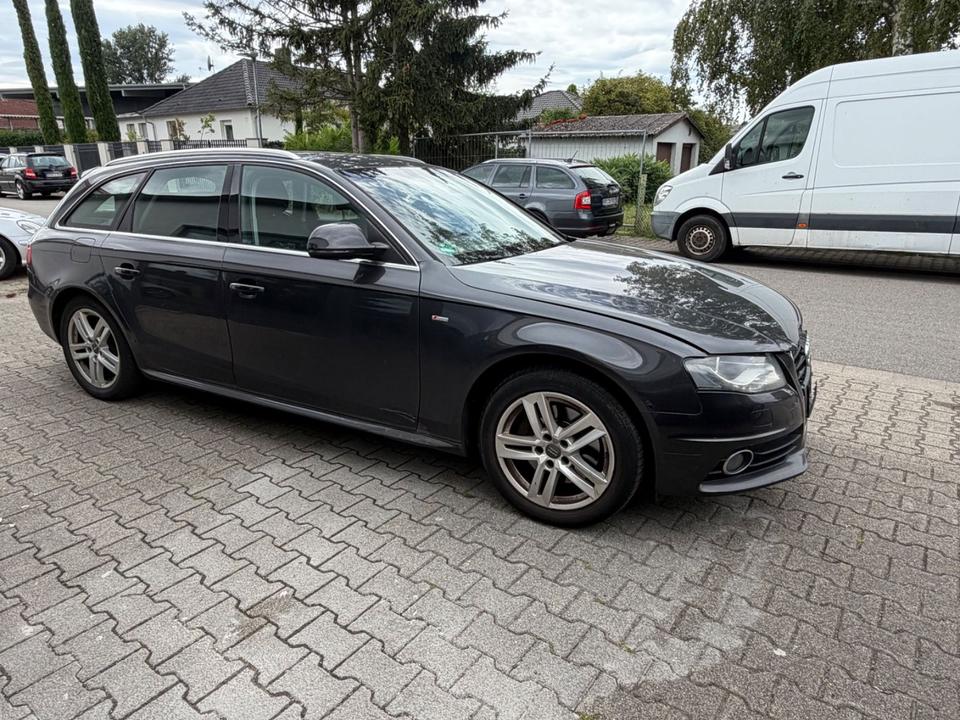 Audi A4 2009 — photo 5