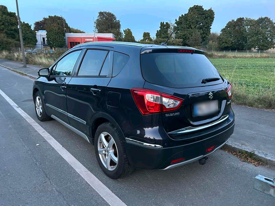 Suzuki SX4 S-Cross 2014 — фото 11