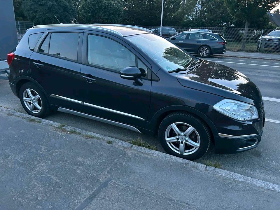 Suzuki SX4 S-Cross 2014 — фото 17