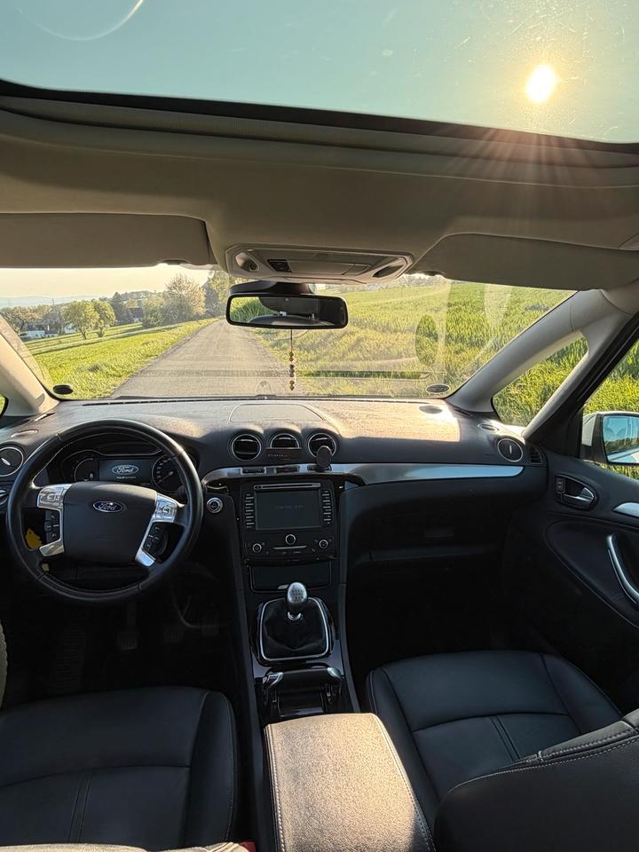 Ford S-Max 2012 — photo 6