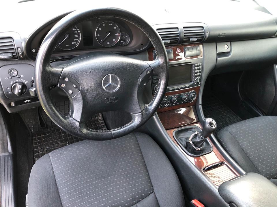 Mercedes Benz C 200 2005 — photo 7