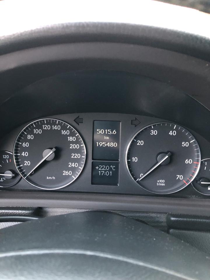 Mercedes Benz C 200 2005 — photo 8