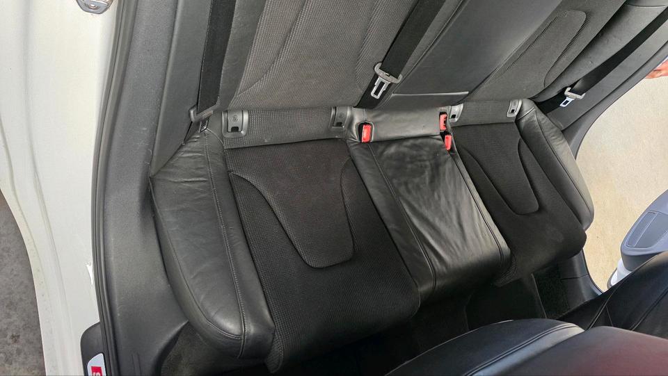Audi A4 2008 — photo 14