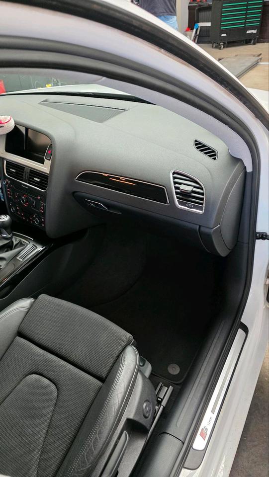 Audi A4 2008 — photo 15