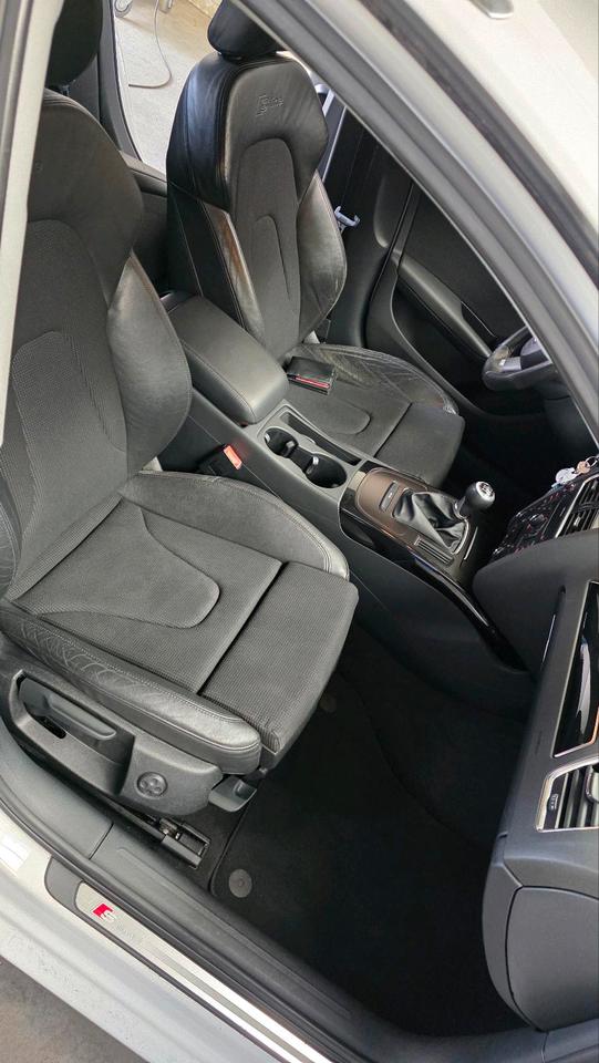 Audi A4 2008 — photo 16