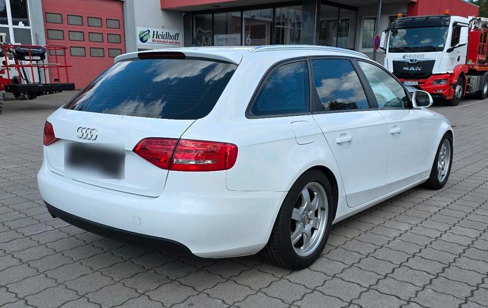 Audi A4 2008 — photo 5
