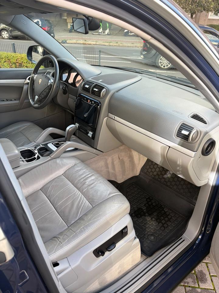 Porsche Cayenne 2006 — photo 10