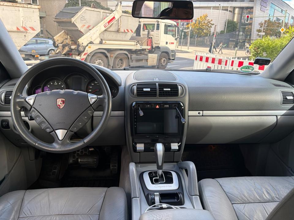 Porsche Cayenne 2006 — photo 12