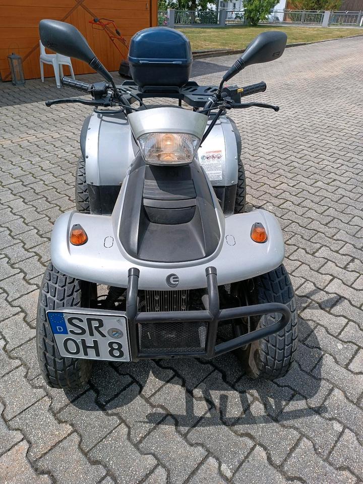  Quad E- TON 150 2011 — вигляд ззаду