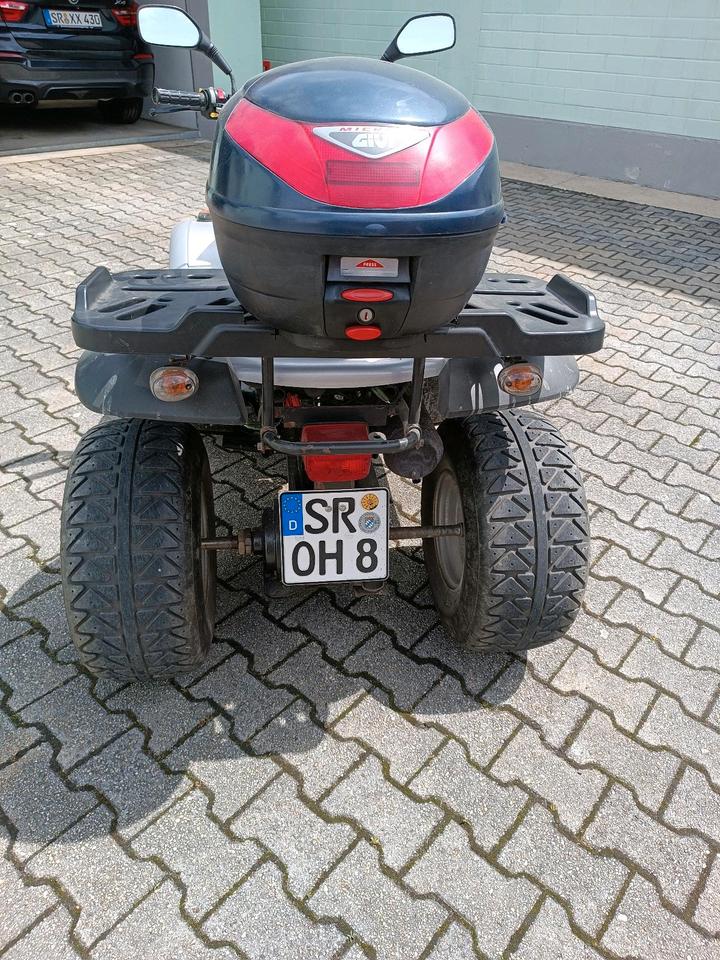  Quad E- TON 150 2011 — салон
