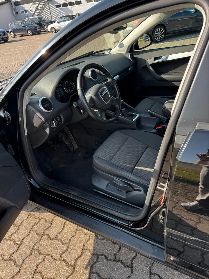Audi A3 2008 — photo 7