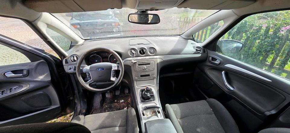 Ford S-Max 2007 — салон