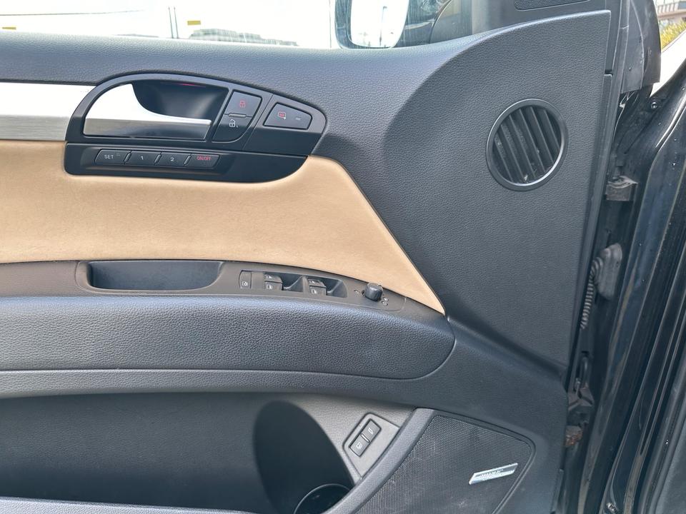 Audi Q7 2009 — photo 6