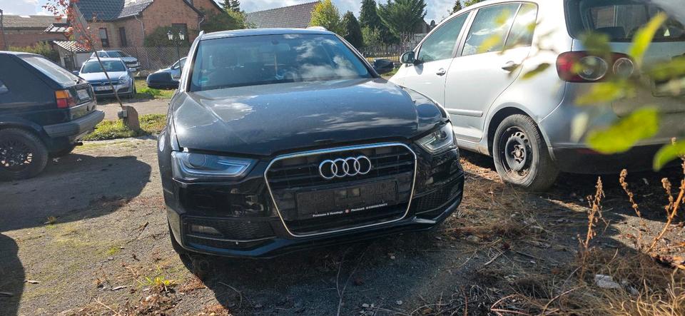 Audi A4, 2012