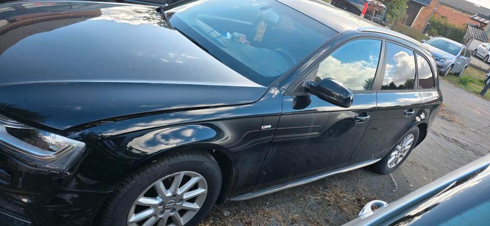 Audi A4 2012 — photo 5