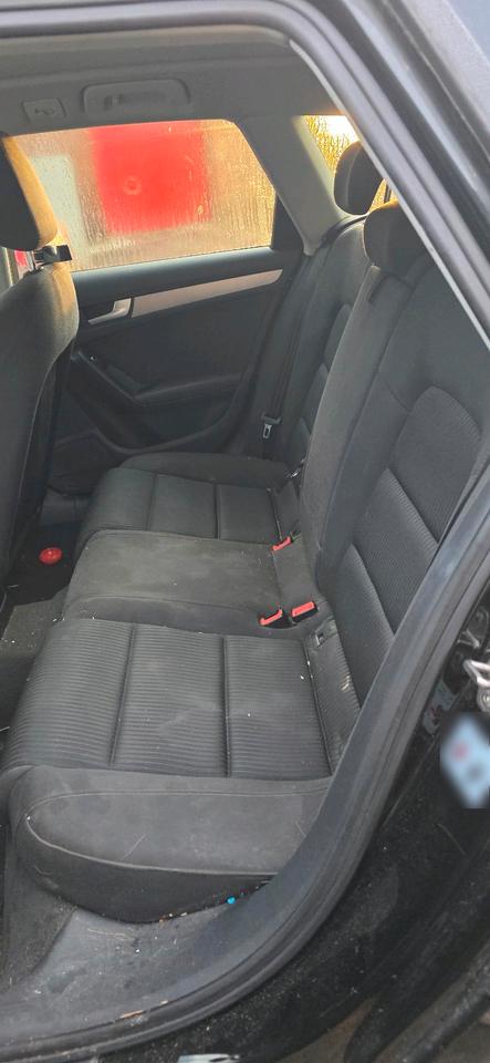 Audi A4 2012 — photo 8