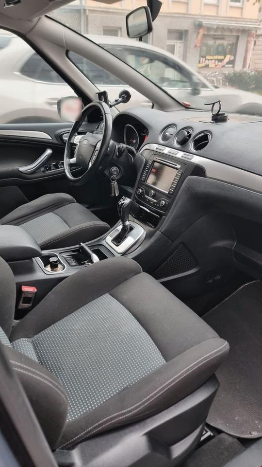 Ford S-Max 2014 — photo 10