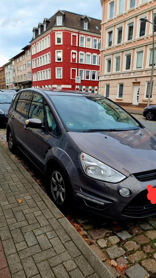 Ford S-Max 2014 — photo 13