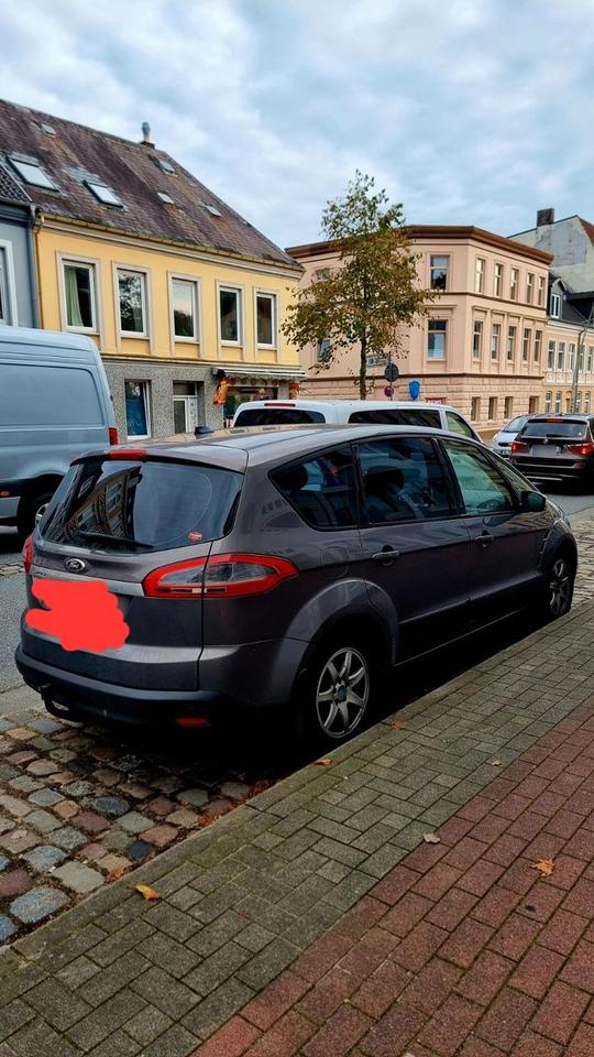 Ford S-Max 2014 — engine