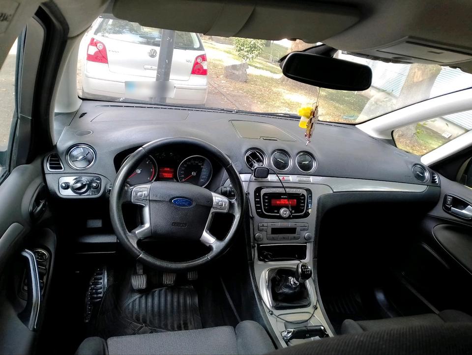 Ford S-Max 2008 — photo 12