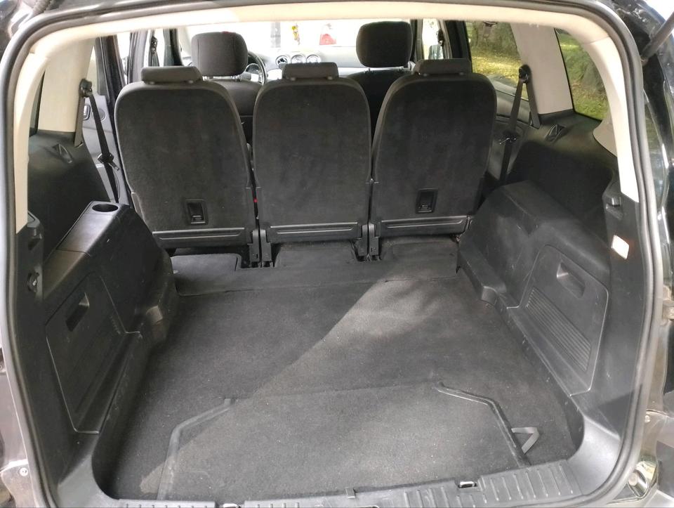 Ford S-Max 2008 — photo 13