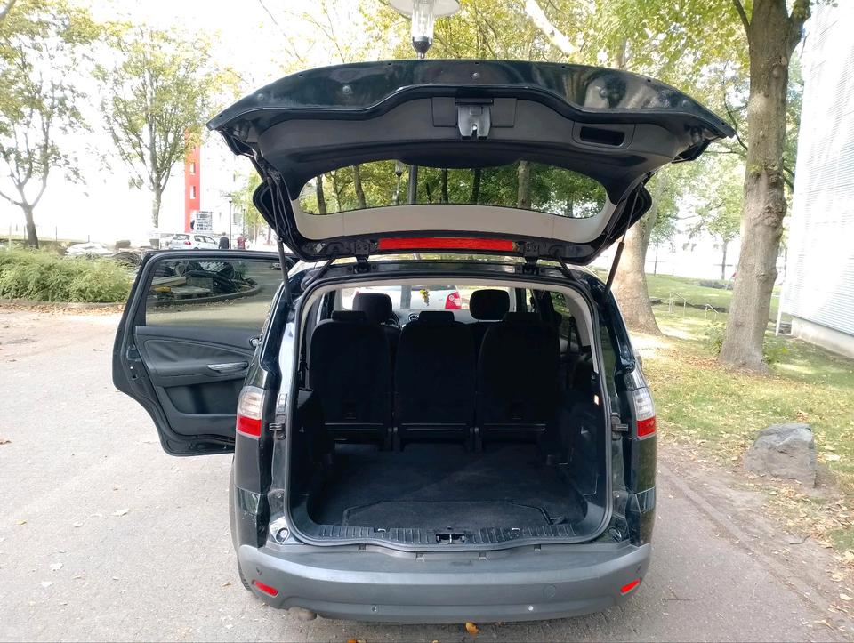 Ford S-Max 2008 — photo 14