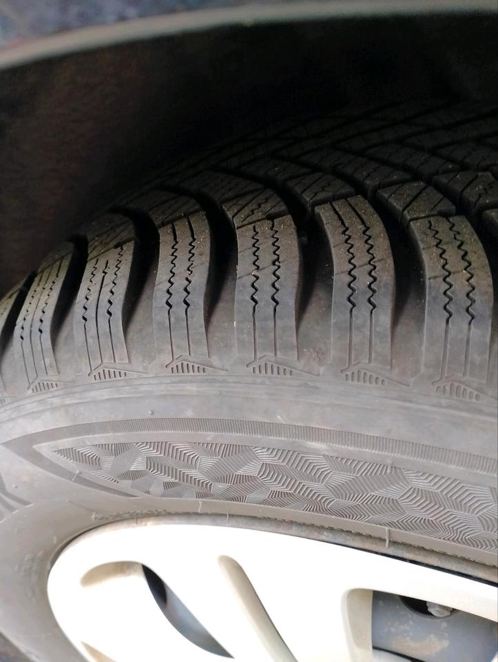 Ford S-Max 2008 — photo 16