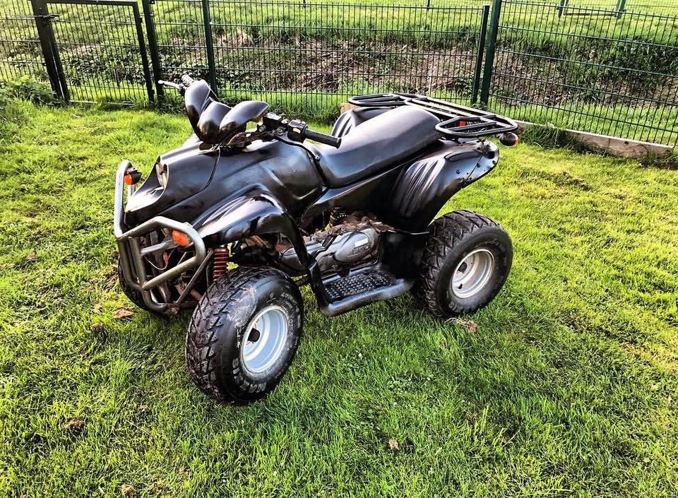 Weitere Motorräder Quad PGO X-RIder 50 2007 — rear view
