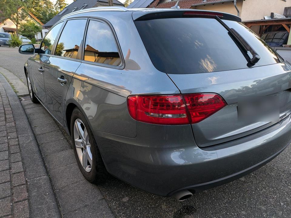 Audi A4 2011 — photo 10