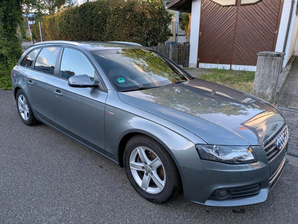 Audi A4 2011 — photo 5