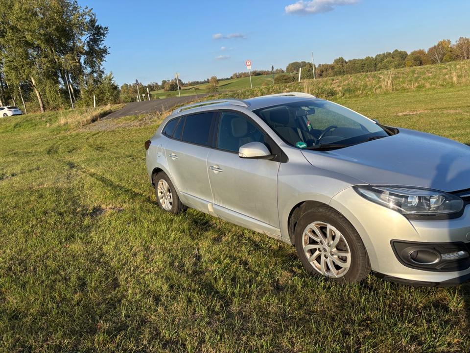 Renault Megane 2014 — салон
